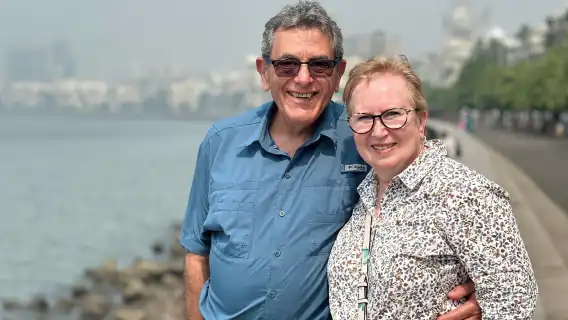 Mumbai: Half Day Elephanta Caves Guided Tour with Ferry Ride