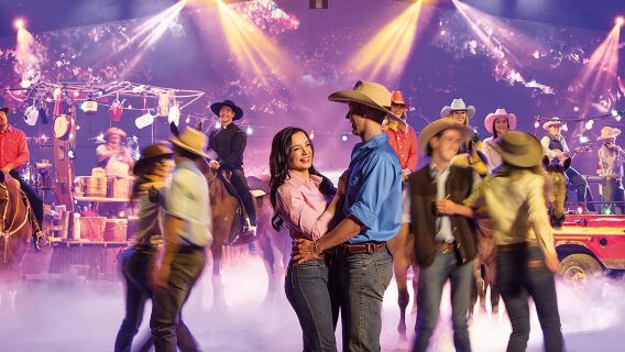 Australian Outback Spectacular Show with Three-Course Dinner on the Gold Coast (Large-scale international performance/Outback cowboy culture/Options include steak, chicken, or vegetarian meals)