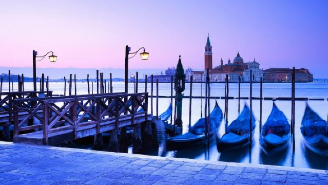 Gita giornaliera a Venezia da Roma in treno ad alta velocità con Happy Hour