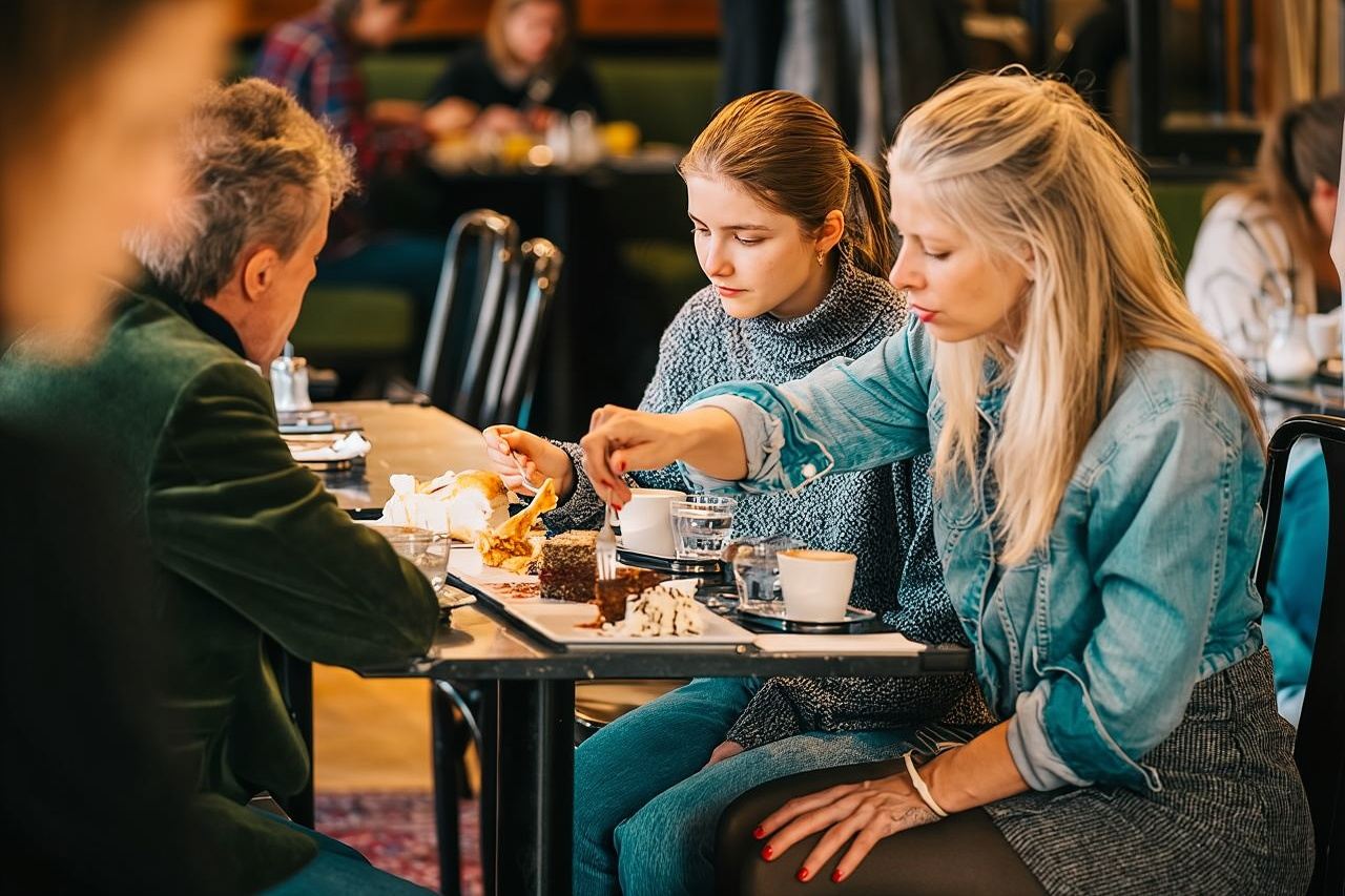 ทัวร์กาแฟ เค้ก และขนมอบเวียนนา พร้อมเรื่องราวท้องถิ่น