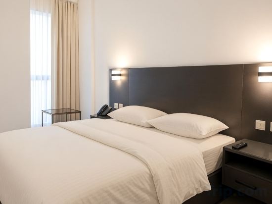 Garden City Hotel Room Type - Classic Double or Twin