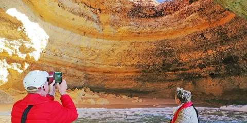 波爾蒂芒:貝納吉爾洞穴快艇之旅
