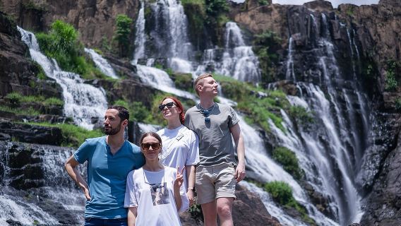 Lawatan Sehari Motosikal Desa Dalat–Ladang Kopi & Pagoda