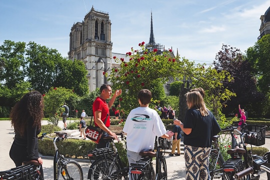 巴黎電動單車之旅