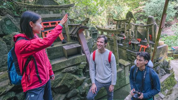 Fushimi Inari hidden hiking tour