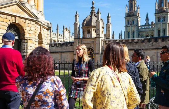 牛津大學校友導覽健行之旅