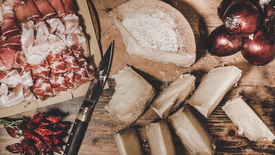 Cagliari: Naturerlebnis, Kulturwanderungen, kulinarische Genüsse und Weinproben