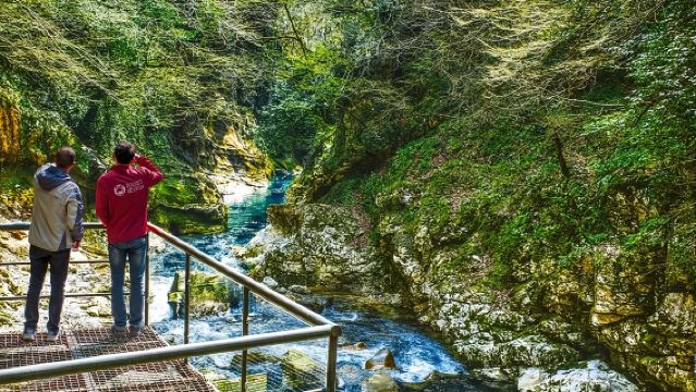 庫塔伊西峽谷與洞穴之旅 - 奧卡特斯、馬特維利及普羅米修斯