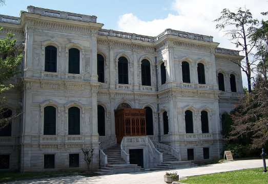 Yildiz Palace Skip the Ticket Line Entry & Audio Guide