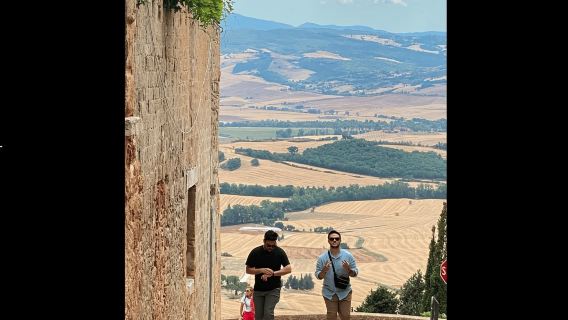 Florence: Anggur Valdorcia, Brunello Montalcino, Montepulciano