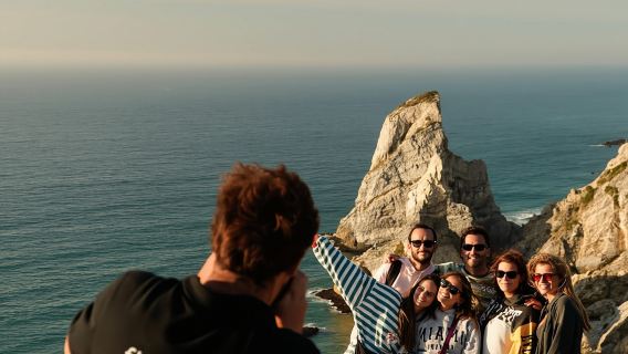 Sintra: Kembara Matahari Terbenam, Tapas & Wain di Secret Beach