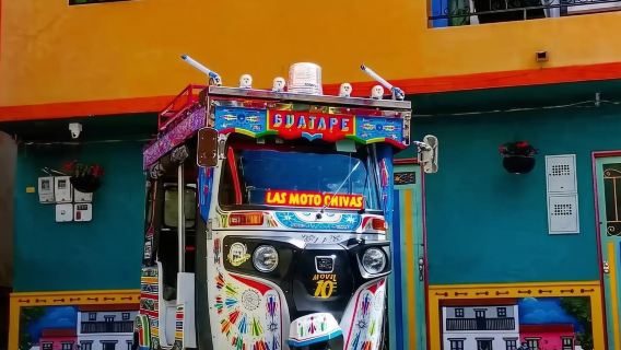 Guatapé: Tour en Tuk Tuk
