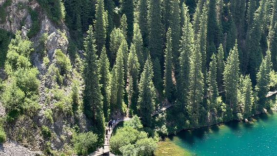 Tur 1 Hari Almaty: Kolsay, Kaindy & Charyn Black Canyon