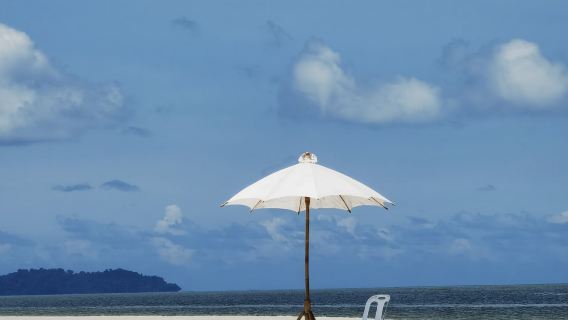 [Trang] Tagesausflug zum Mangrovenstrand mit Sandbank