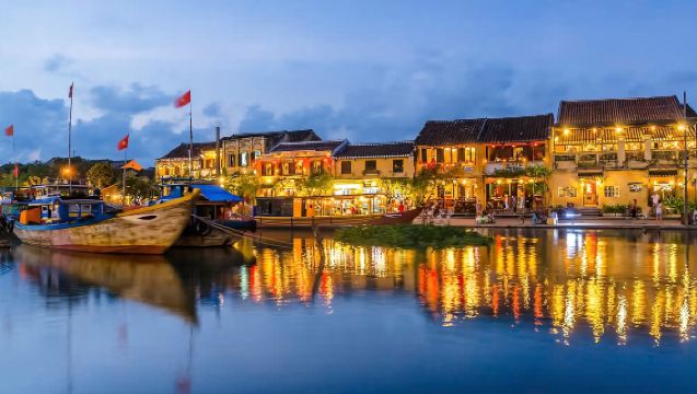 Gunung Marmer & Perjalanan Satu Hari Hoi An (Berangkat dari Da Nang)