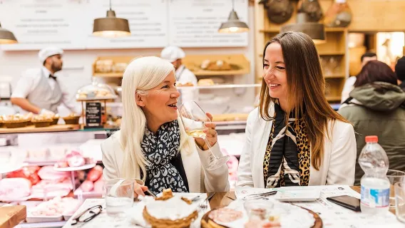 Bologna Private Food Tour with a Local Foodie: Bologna's Tastiest Treats 