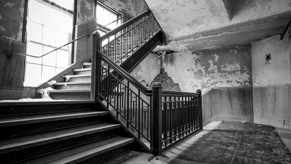 El tour definitivo de la Reina está embrujado