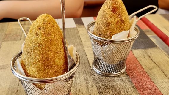 Lawatan Makanan Jalanan Vegan