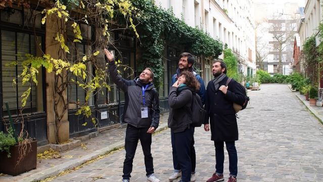 Paris Local Market & Bastille District Food Tasting Tour