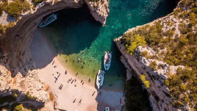 Blue Cave and Hvar Tour - 5 Islands Tour from Split and Trogir