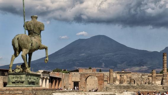 Visita guiada de medio día: excavaciones de Nápoles y Pompeya