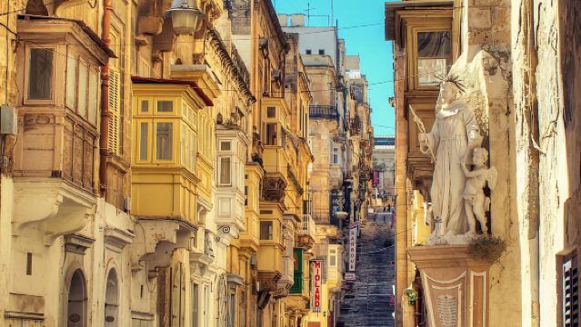 Valletta: Guided Walking Tour with Optional Cathedral Tour