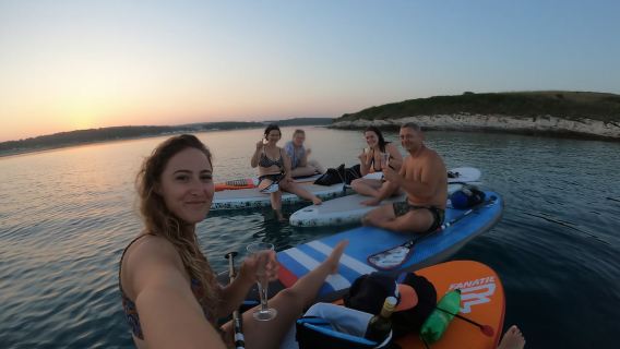 Kap Kamenjak: Kajak-/SUP-Weintour bei Sonnenuntergang