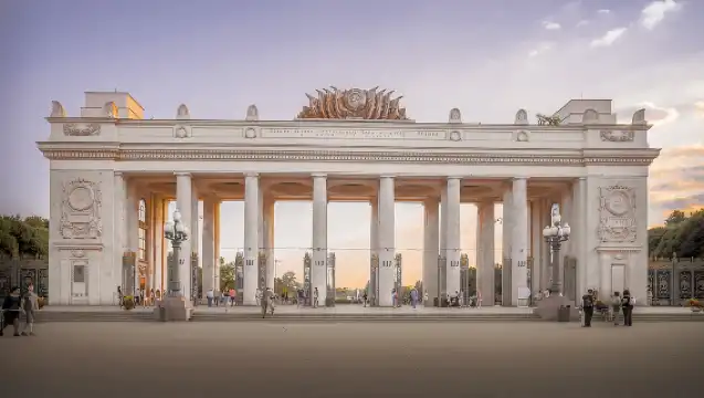 Русский музей + Центральный парк культуры и отдыха им. М.Горькогo + Храм Христа Спасителя + Новодевичий монастырь