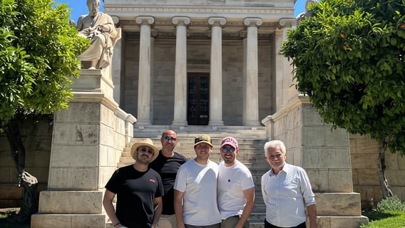 „Eine Nacht in Athen: Abendessen und Musik unter den Sternen“