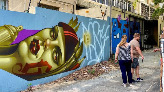 Warna-Warni Johannesburg: Tur Grafiti & Seni Jalanan