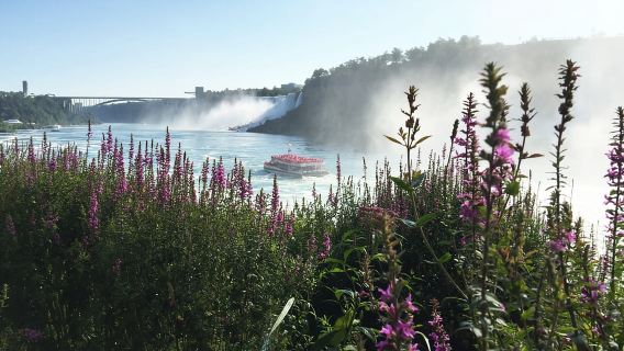 Toronto to Niagara Falls: Boat Ride & Behind the falls Tour