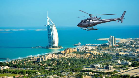 Tour panoramici in elicottero a Dubai: Vola dall'Atlantis