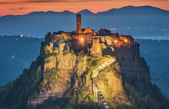 宮崎駿天空之城原型！白露里治奥+奧爾維耶託+納尼地下城