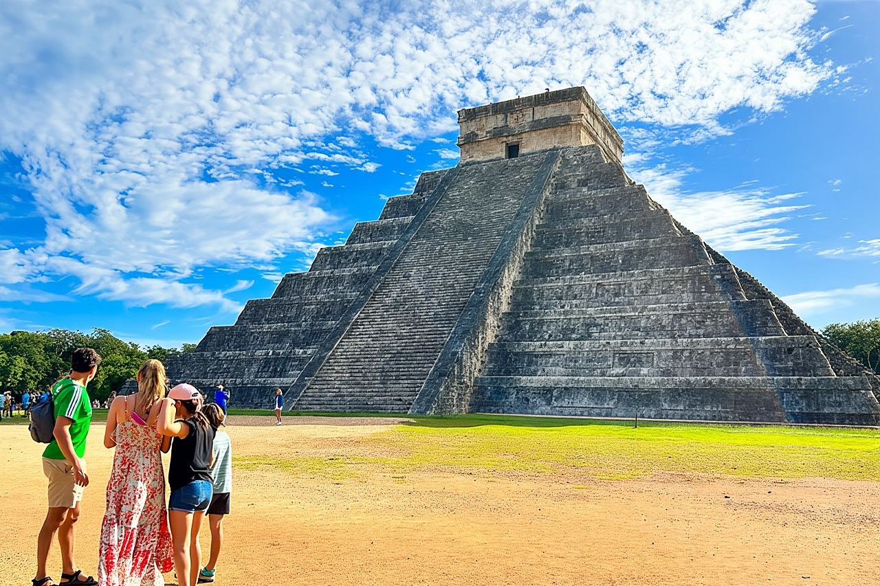 Chichen Itza Early Access All Inclusive: Lunch, Pick up & All Fee