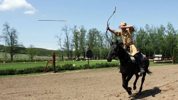 Lawatan sehari Budapest, Hungary - Istana Gödöllő + Taman Ekuestrian Laszlo