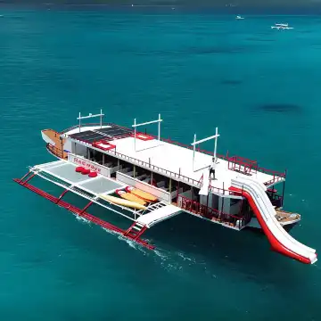 ボラカイ島Red Wave プレミアムアイランドホッピングツアー（水上