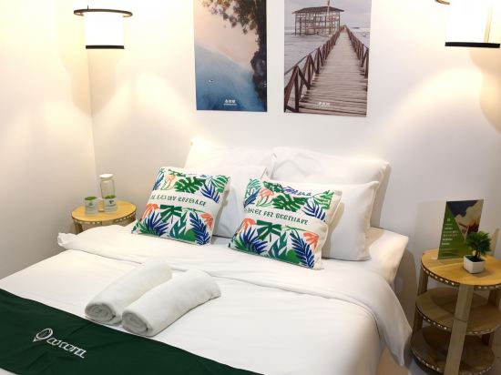 Ronaldo's Inn Siargao by Cocotel Room Type - Queen Room