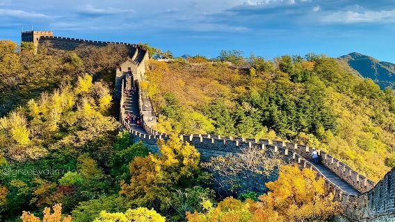 Sunset at Jinshanling Great Wall Private Day Trip with English Speaking Driver