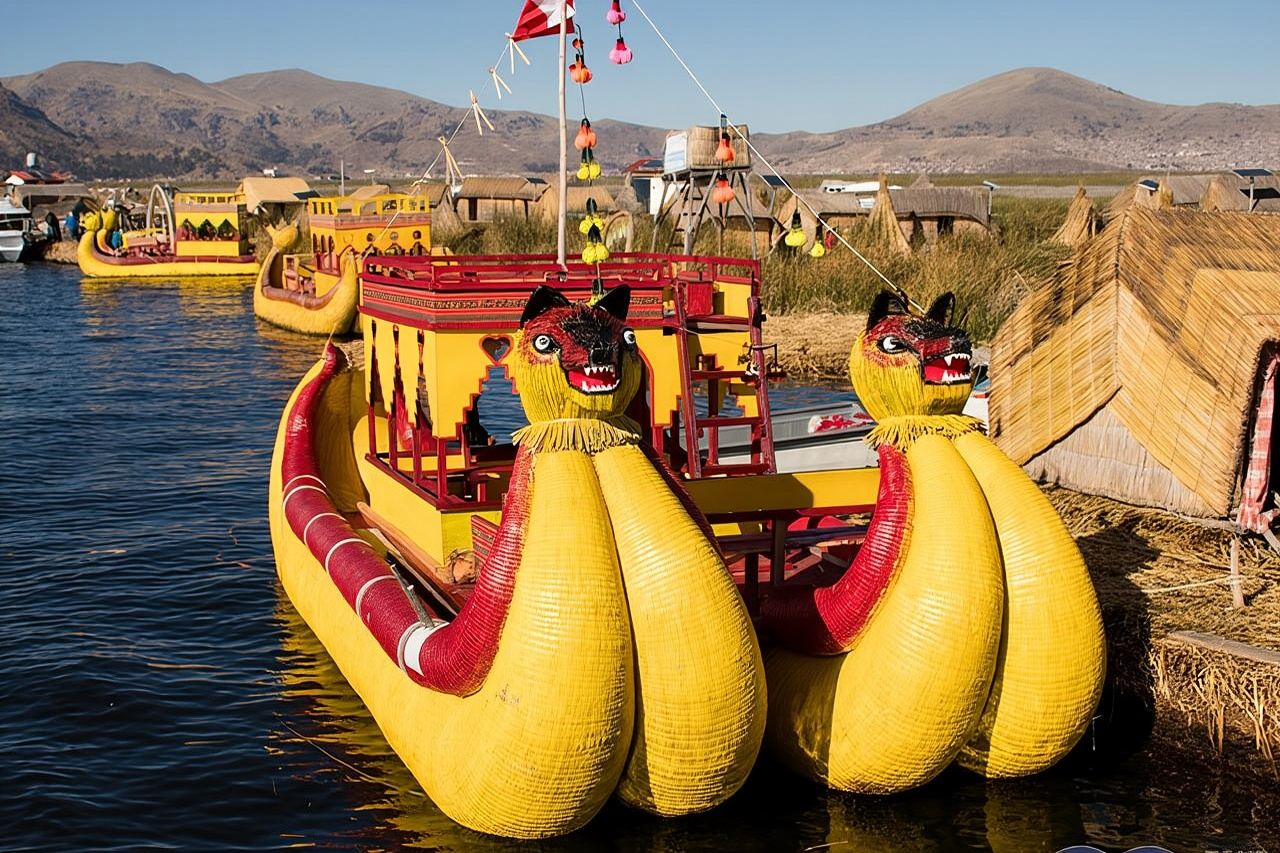 Full day trip to Lake Titicaca, the Uros and Taquile Islands.