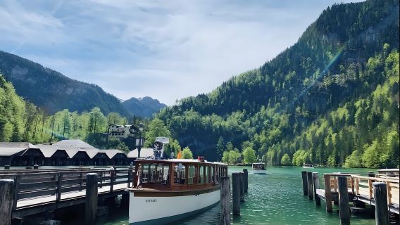 德國慕尼黑-貝希特斯加登國王湖&耶拿峰【中文專車-舒適純淨】