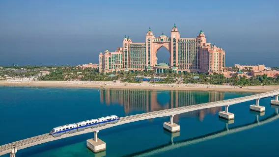 Esperienza del monorotaia panoramico di Palm Island