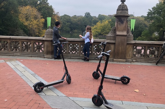 中央公園電動滑板車導賞團
