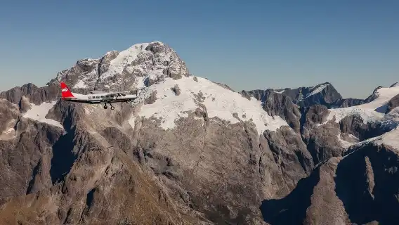 Queenstown Scenic Flight + Milford Sound / Piopiotahi Cruise + Flight - Time-Saving with Transfers Included