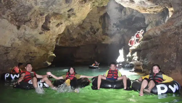 Yogyakarta : trip to Jomblang cave + Pindul cave