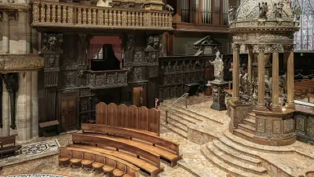 Milan: Milan Cathedral Direct Entrance - Terrace Excluded