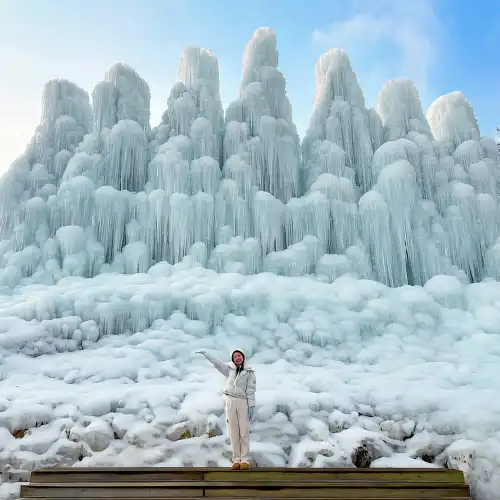 ソウル：清陽アイスフェスティバル＆ウィンターアクティビティ | Trip.com