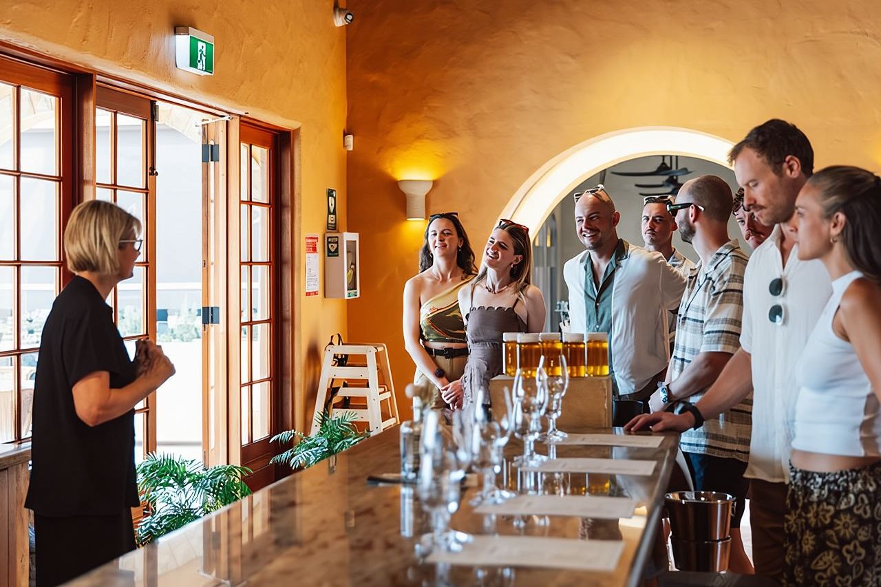 Premium Hunter Valley Wine Tour with Lunch from Sydney