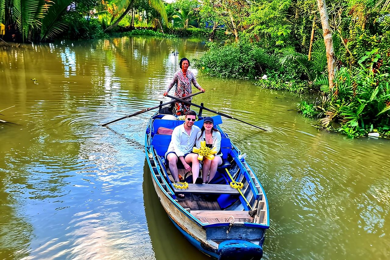 Largest Floating Market, Wild Small Canal System & Organic cocoa