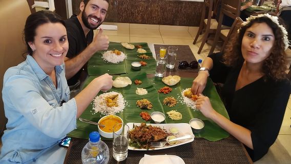 เพลิดเพลินไปกับทัวร์ชิมอาหารที่ดีที่สุดในโคชิกับคนท้องถิ่น!