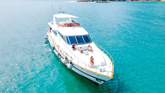 Sewa Yacht Hong Kong: Yacht Mewah Gaya Barat 80 Kaki (Kapasiti 40 Orang) - Aktiviti Keluarga/Parti Air/Perjumpaan Perniagaan dengan KTV di Yacht